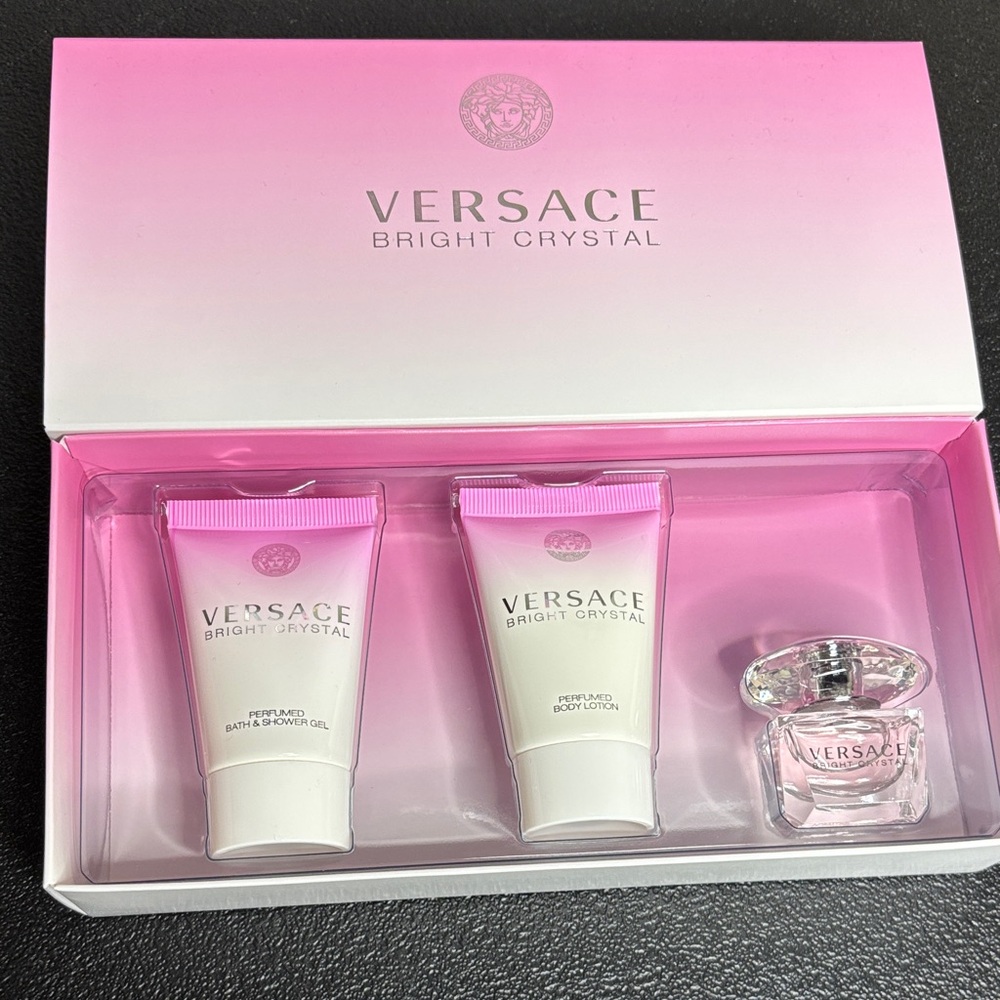 Versace Bright Crystal Gift Set New in box Travel Size Collection